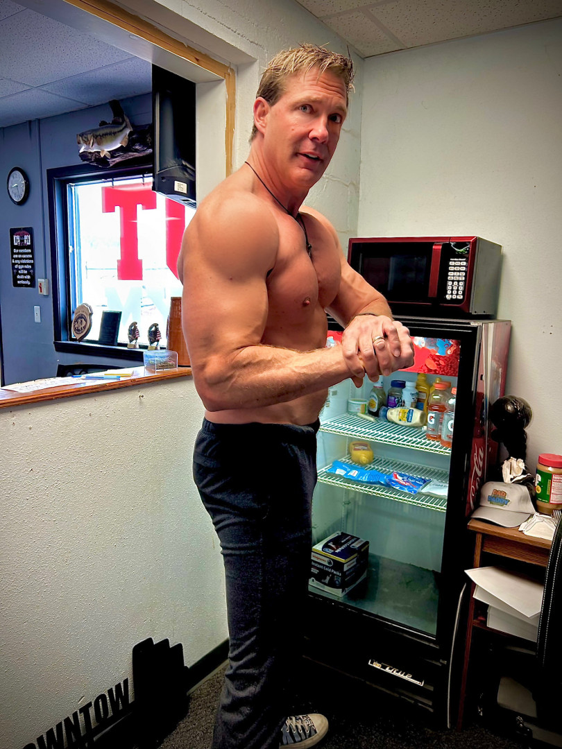 Shane Funk Mr. Health & Fitness