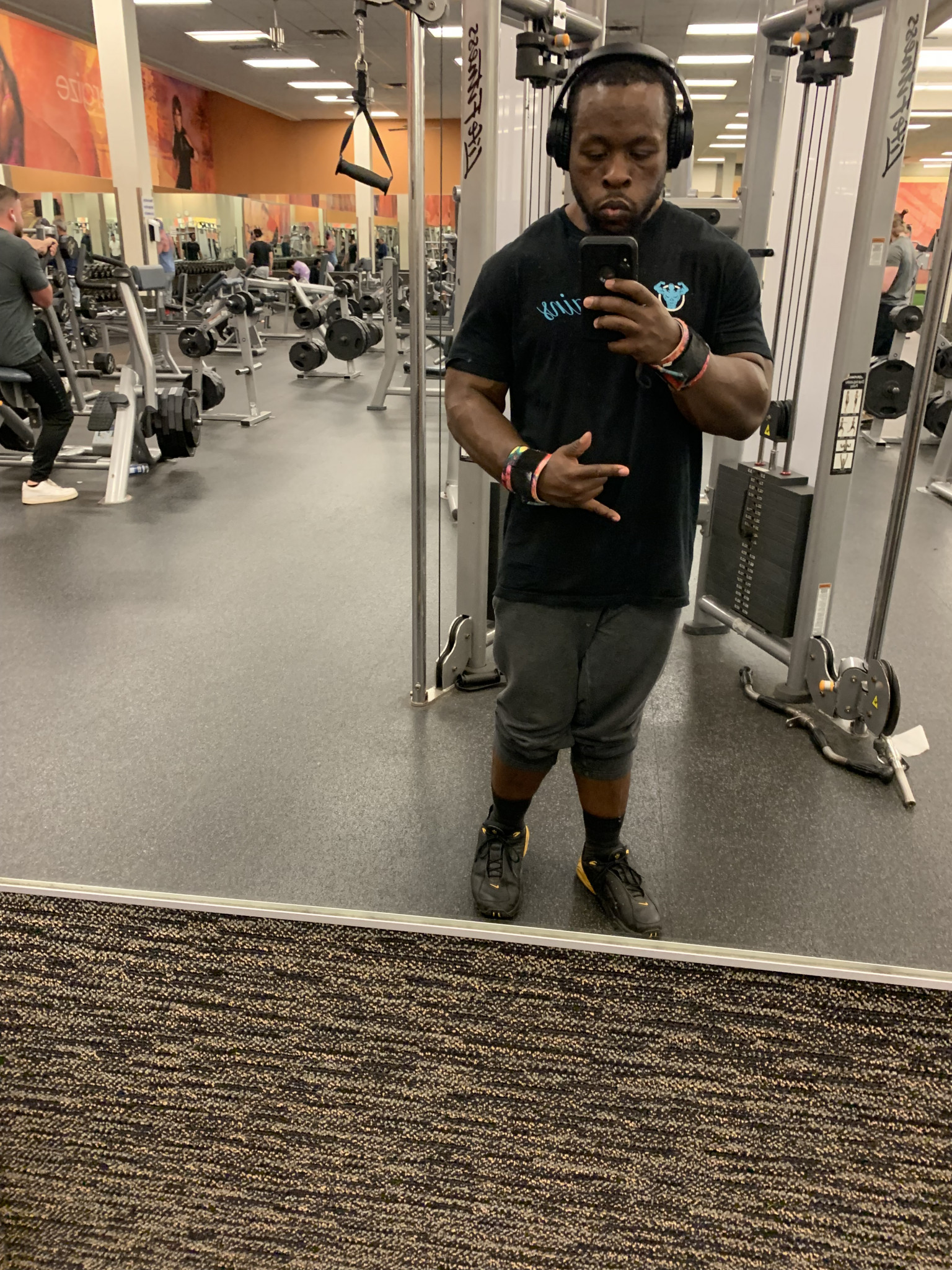 elijah-brown-mr-health-fitness